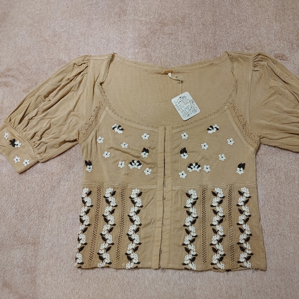 Puffy Sleeves Crop Top
